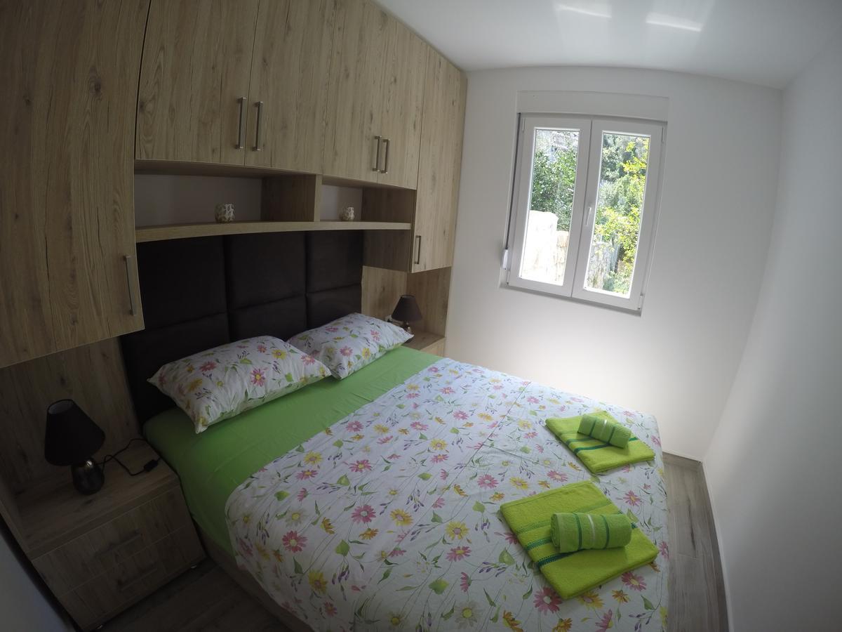 Apartments Djedovic 2 Petrovac Exterior photo