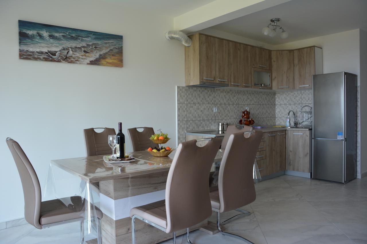 Apartments Djedovic 2 Petrovac Exterior photo